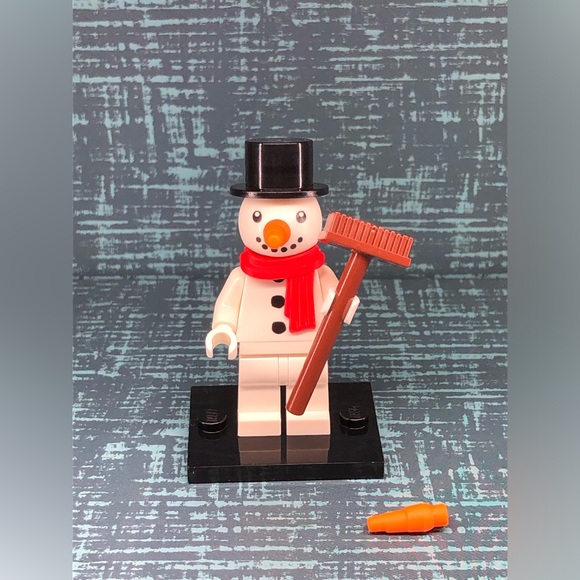 LEGO Snowman Series 23 Collectible Minifigure 71034 New - Picture 2 of 10